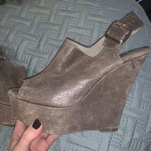 Steve Madden metallic peep-toe wedges